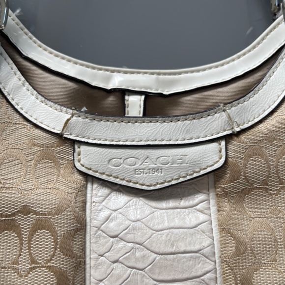 Coach shoulder purse  cream authentic - Picture 2 of 7